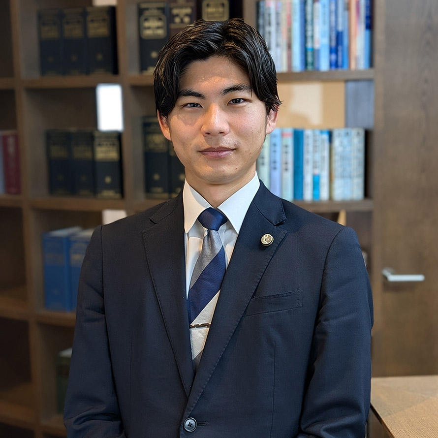 内藤弁護士