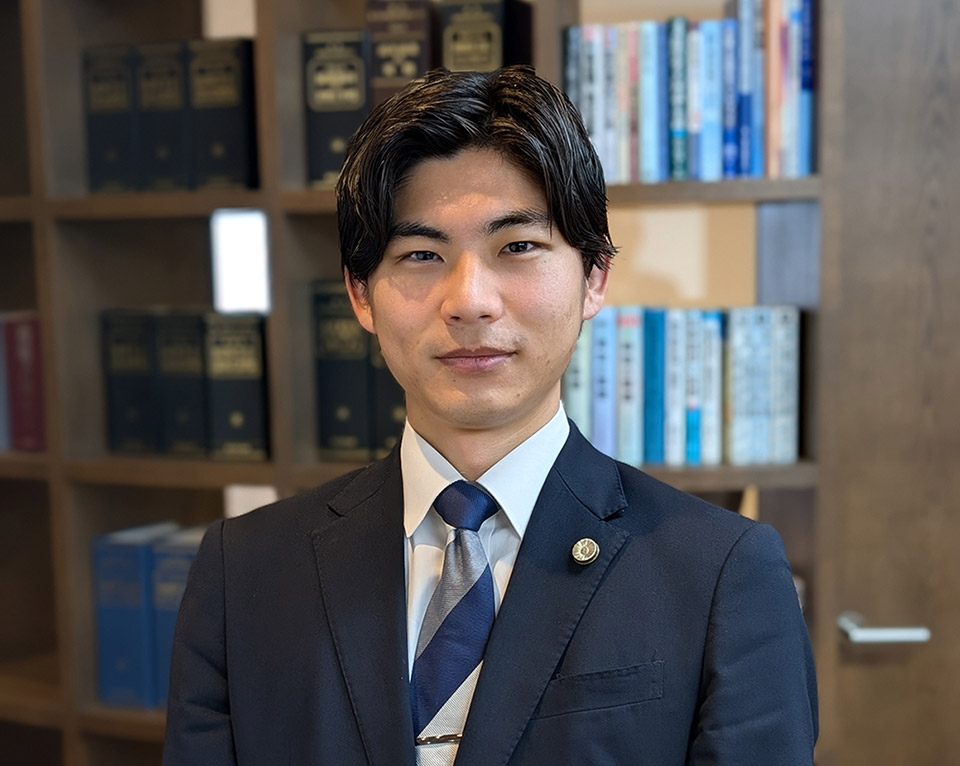 佐藤弁護士